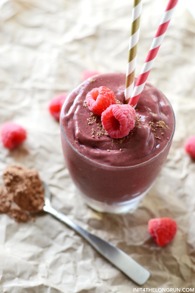 Having this chocolate raspberry smoothie for breakfast is like telling the world you're already winning and it's only 9am.