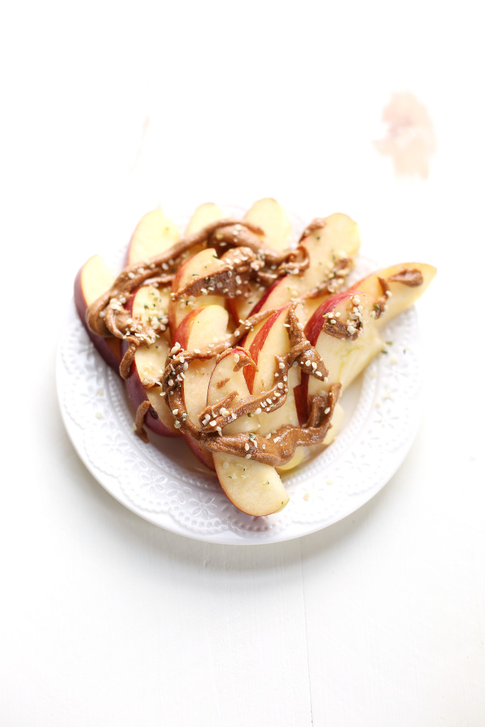 10 Bloggers Share Their Favorite Healthy Snacks
