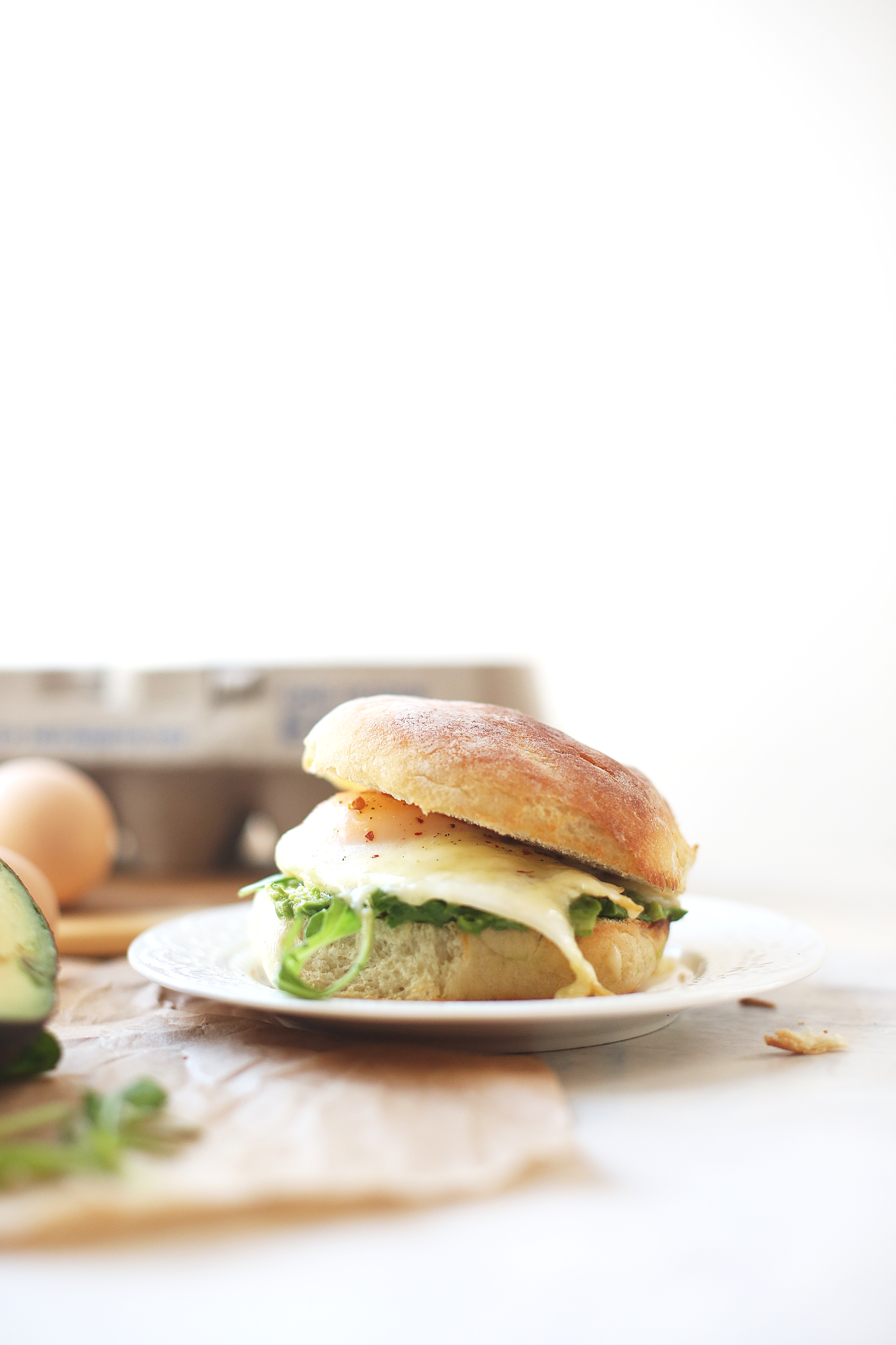 cheddar avocado breakfast sandwich