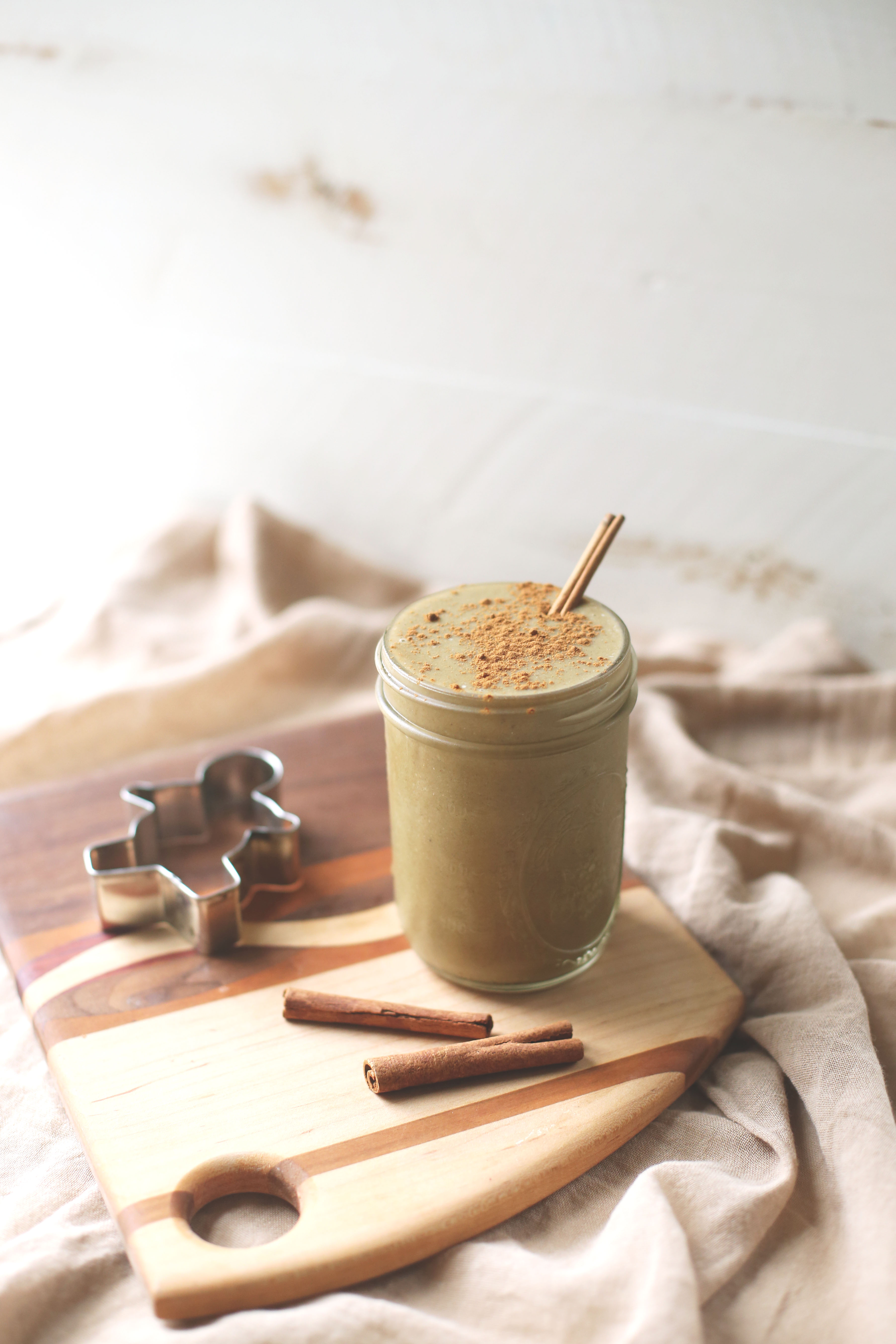 Chai Gingerbread Smoothie - Vegan, Gluten free